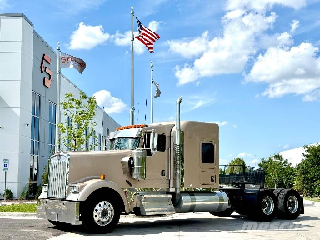 Kenworth W 900 Motrici e Trattori Stradali