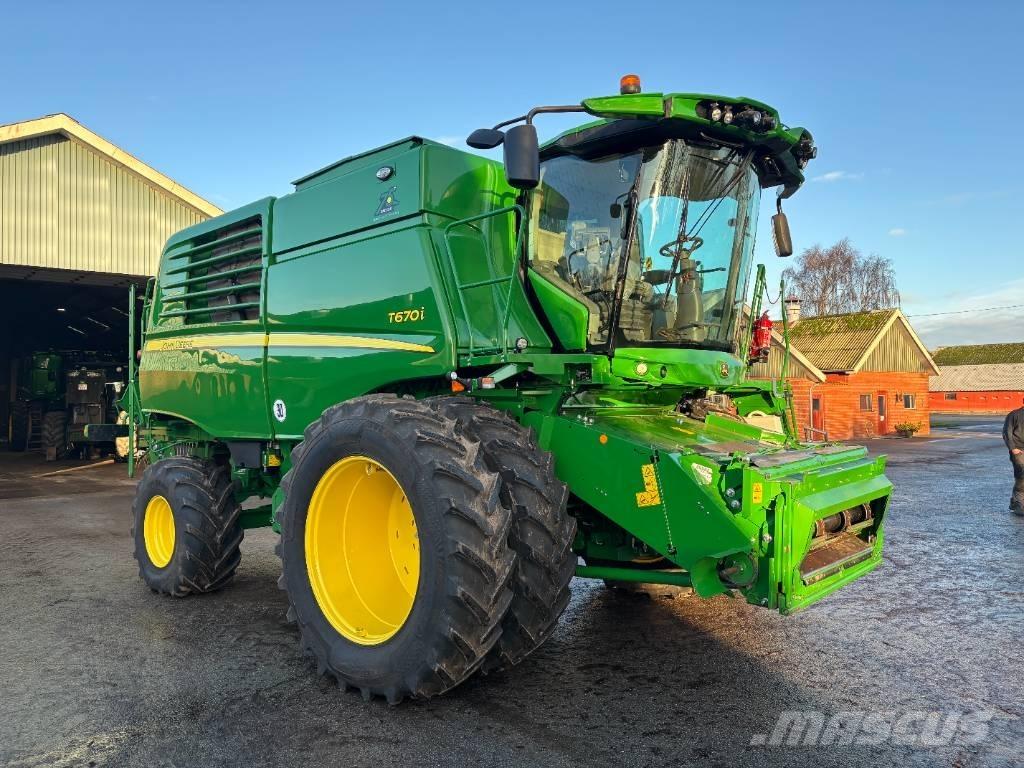 John Deere T670I 4WD Mietitrebbiatrici