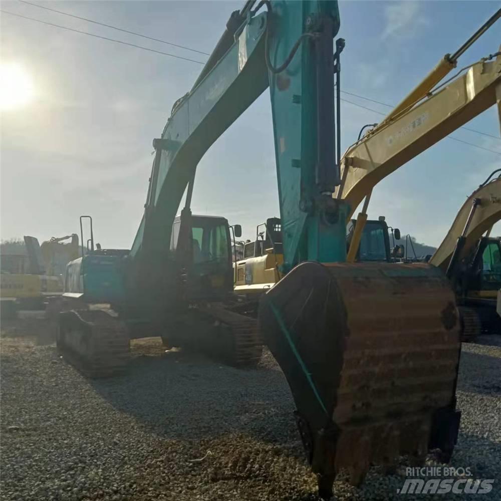 Kobelco SK330D Escavatori cingolati