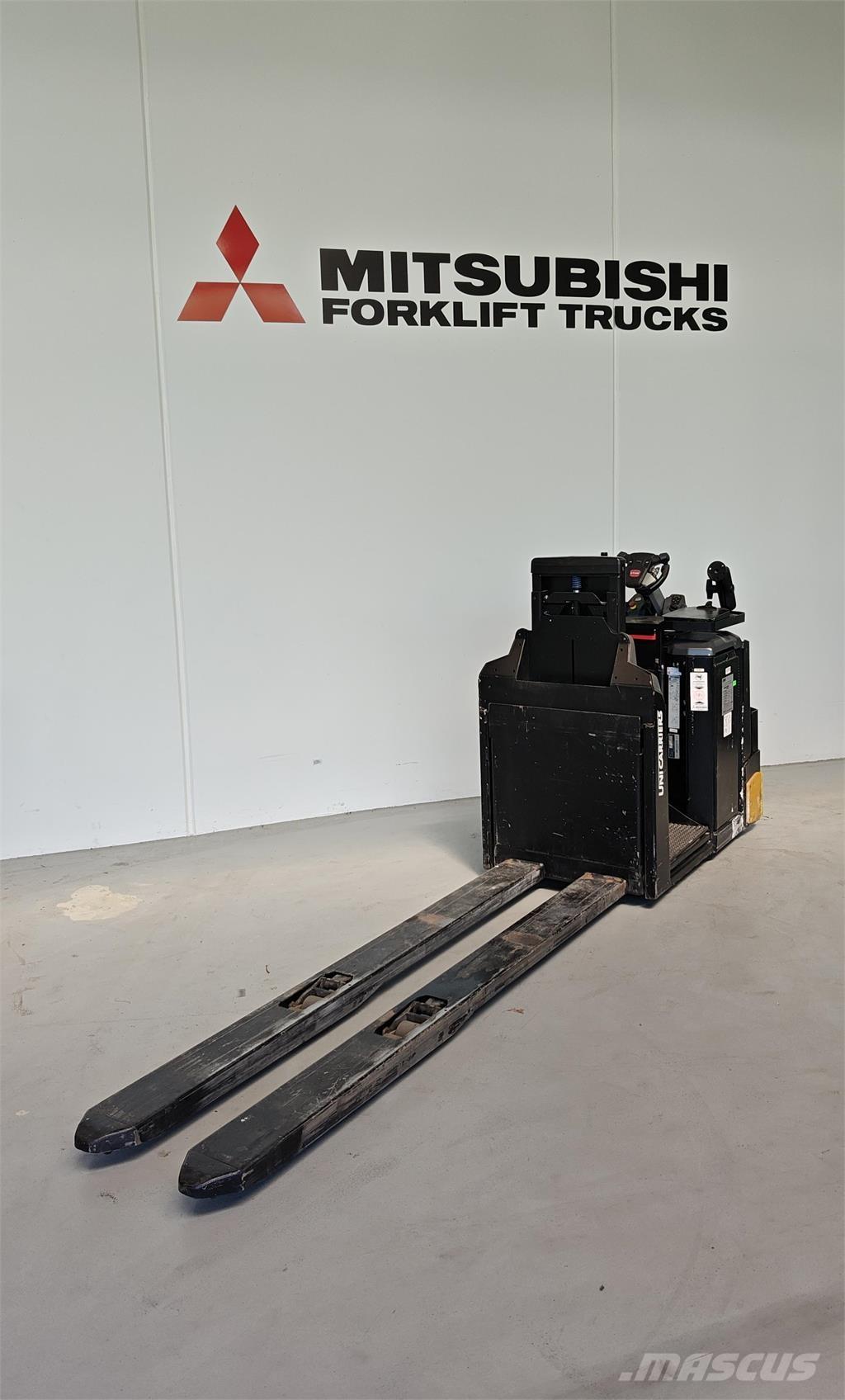 UniCarriers OLH250 Commissionatore basso livello