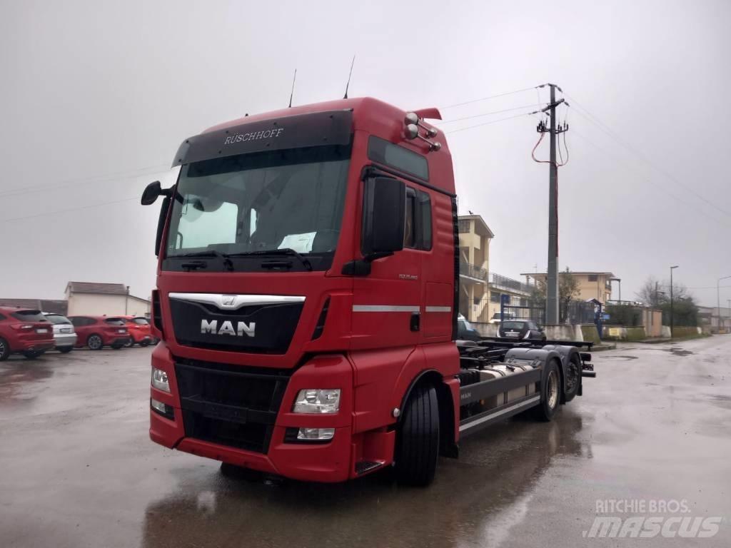 MAN TGX 26.440 Camion portacontainer