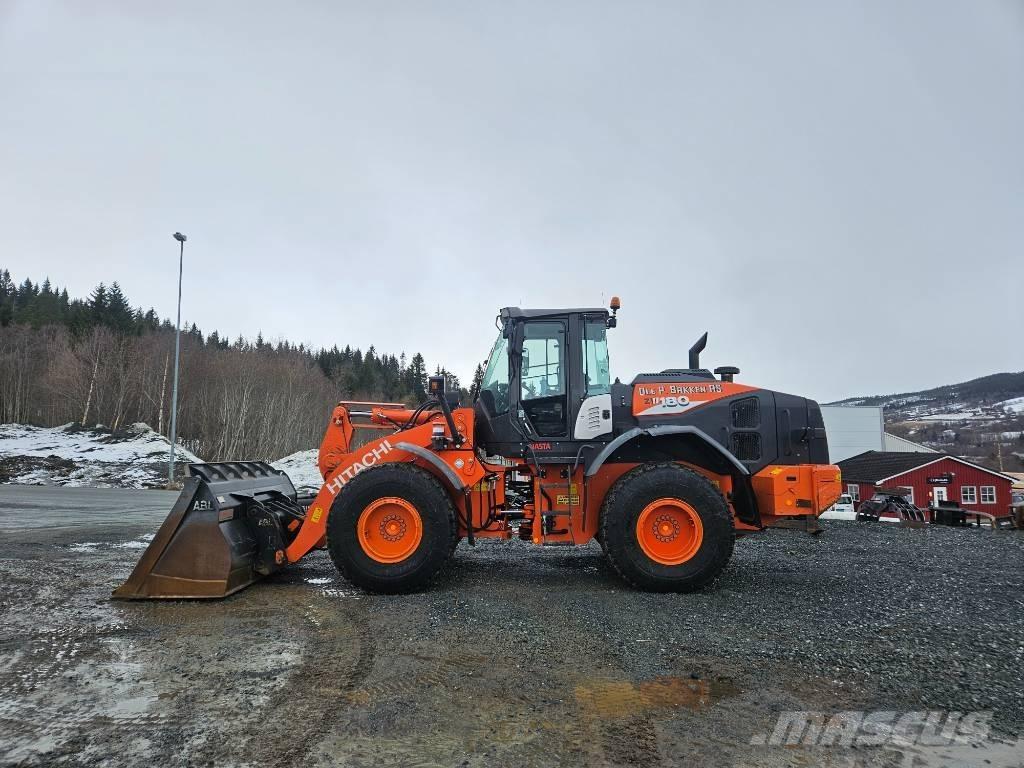 Hitachi ZW 180-6 Pale gommate