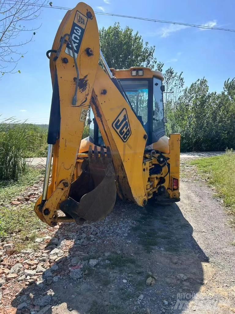 JCB 3 CX Terne