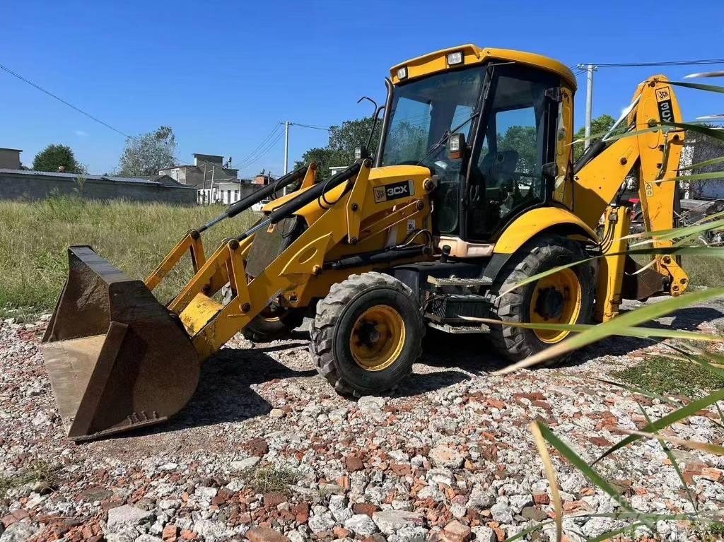 JCB 3 CX Terne