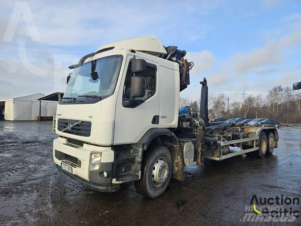 Volvo FE320 Camion con gancio di sollevamento