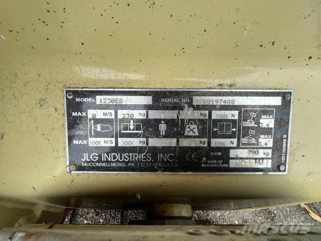 JLG 1230ES Piattaforme a braccio telescopico