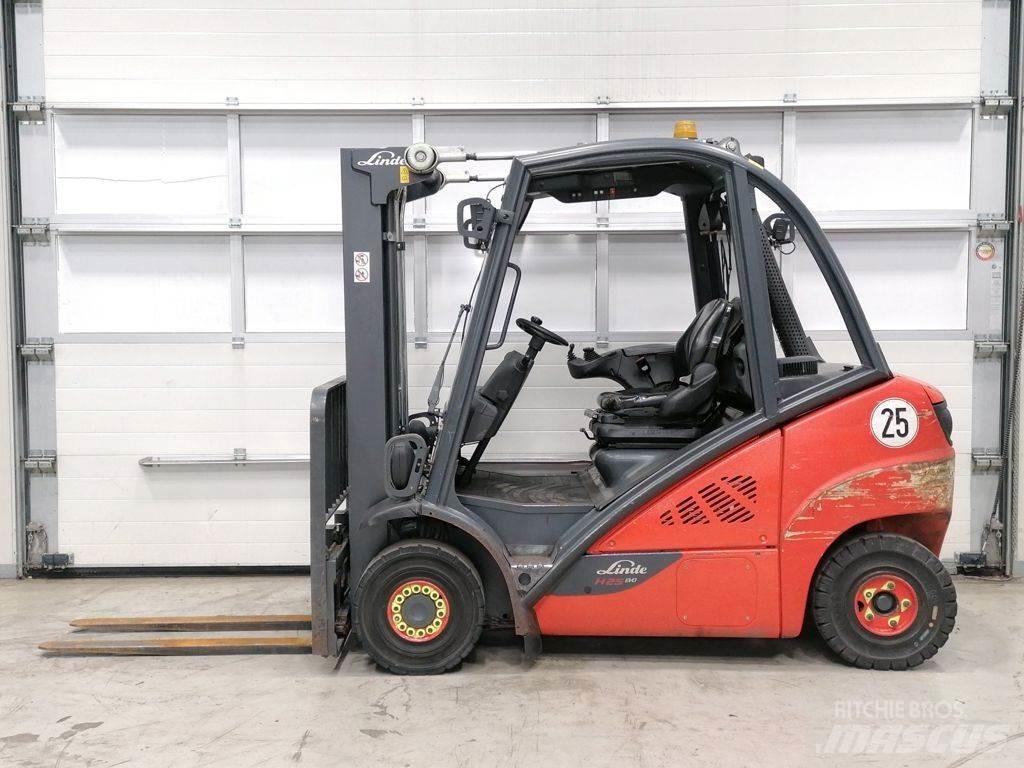Linde H25D-02 Carrelli elevatori diesel