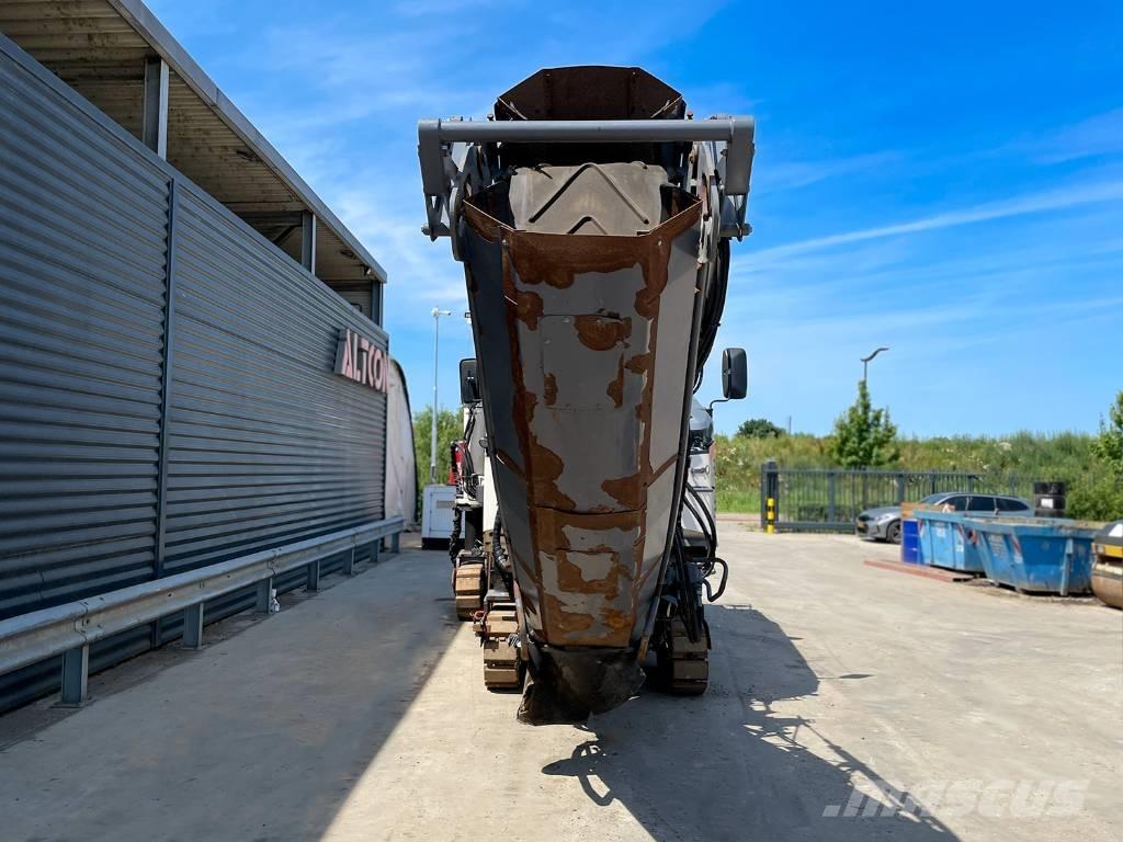 Wirtgen W 100 CFI Fresa a freddo per asfalto