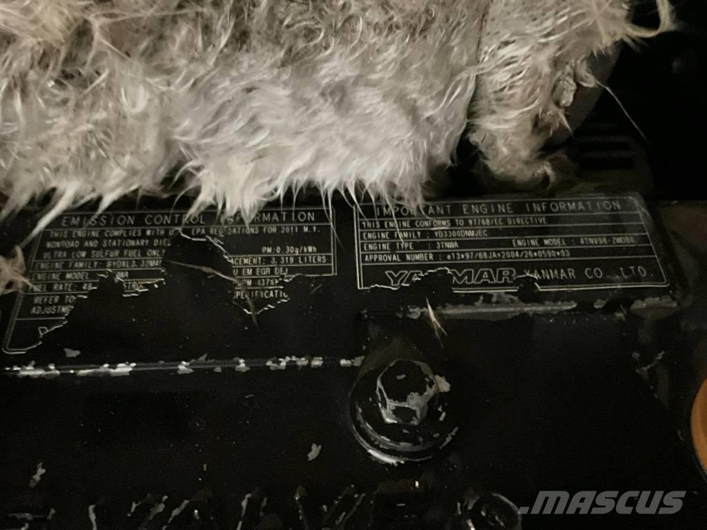 Doosan DX 80 R Escavatori medi 7t - 12t