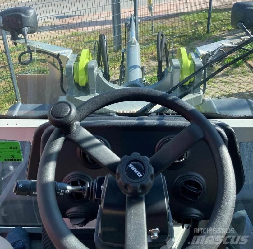 CLAAS Torion 639 Pale gommate