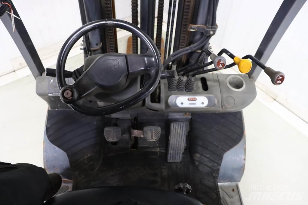 TCM FD25T3 Carrelli elevatori diesel