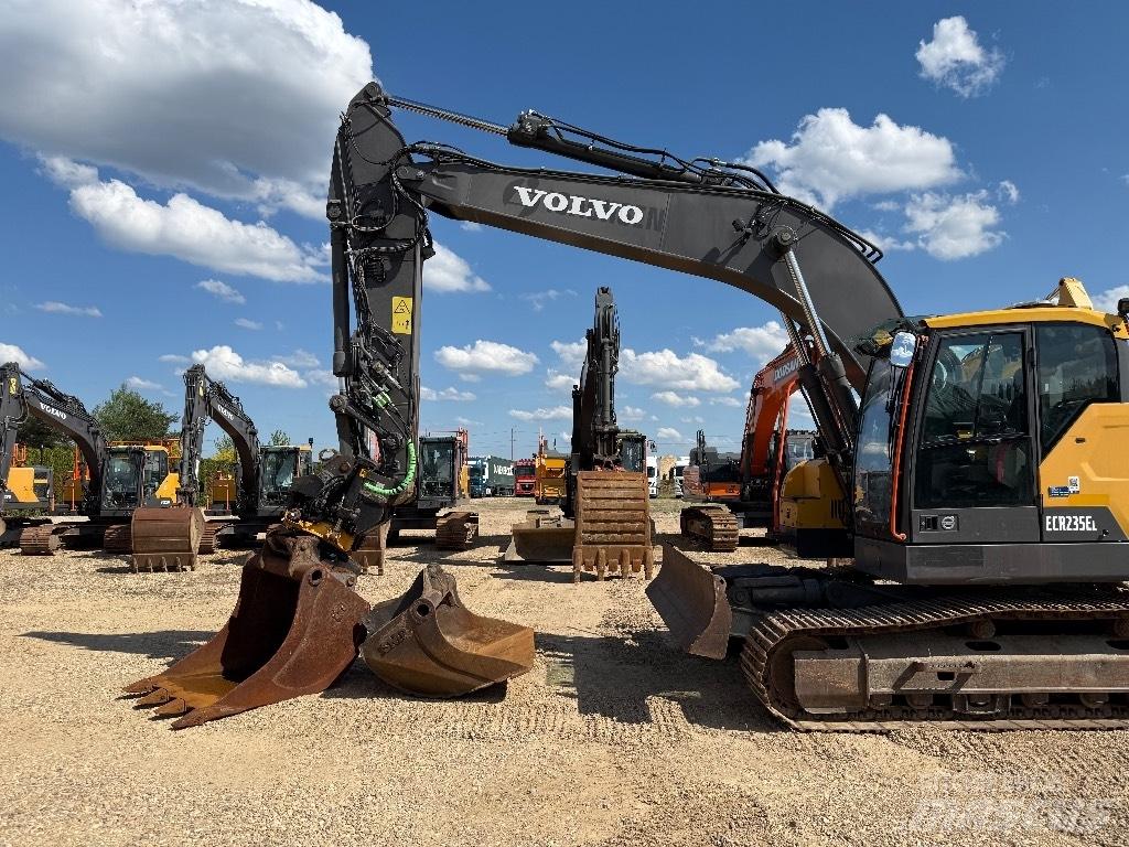 Volvo ECR 235 EL Escavatori cingolati