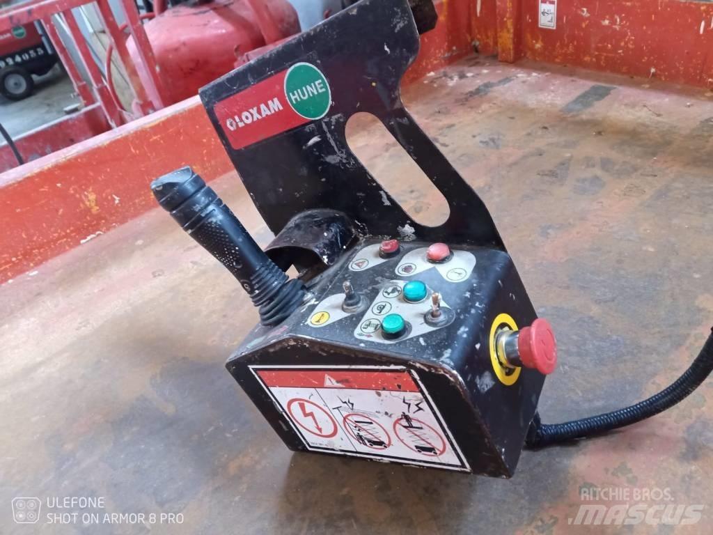 Haulotte Compact 10 Piattaforme a pantografo