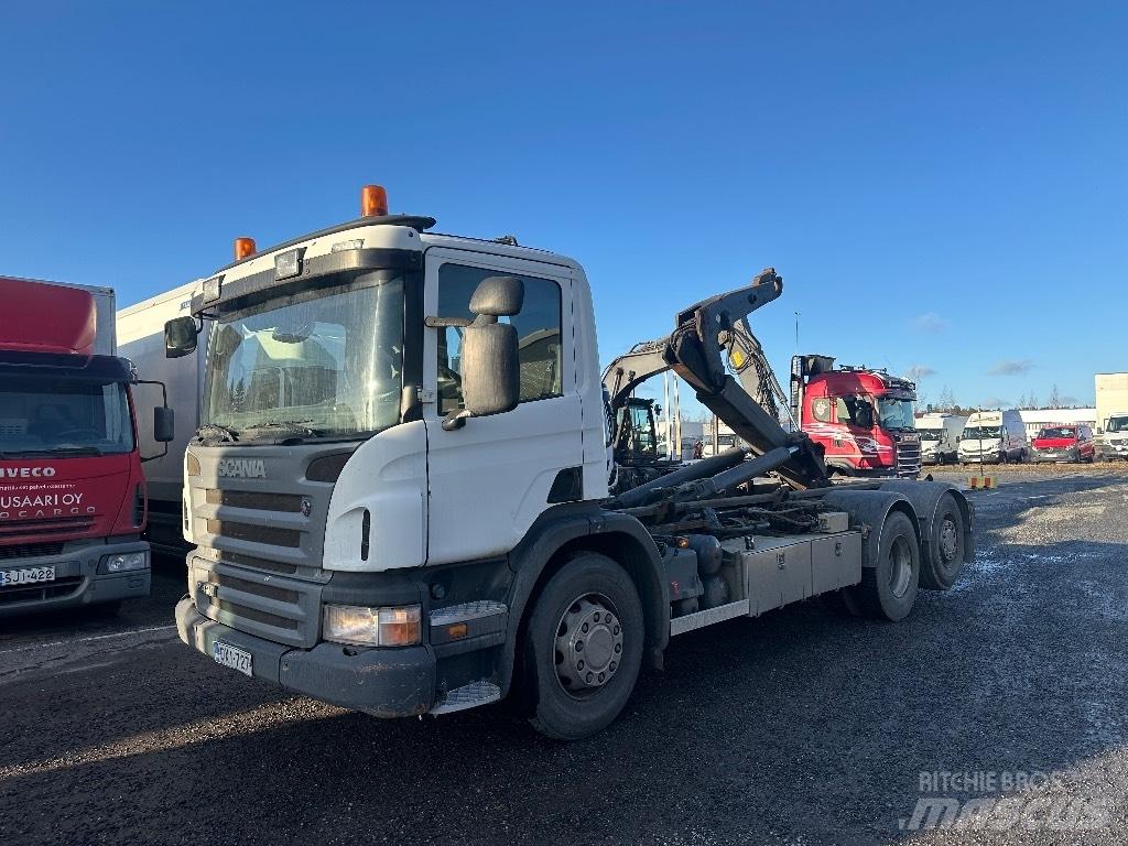 Scania P420 Camion con gancio di sollevamento