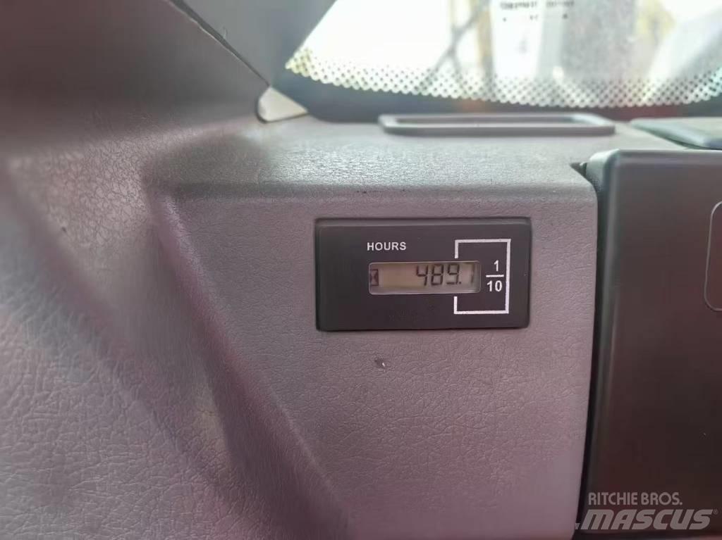 Doosan DX 225 LC Escavatori cingolati