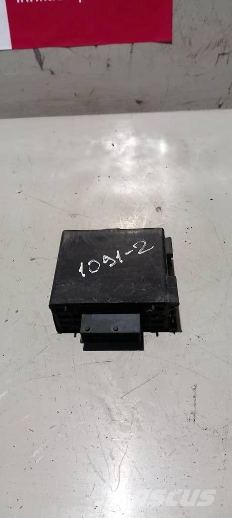 Scania R 480.  1532526 Componenti elettroniche