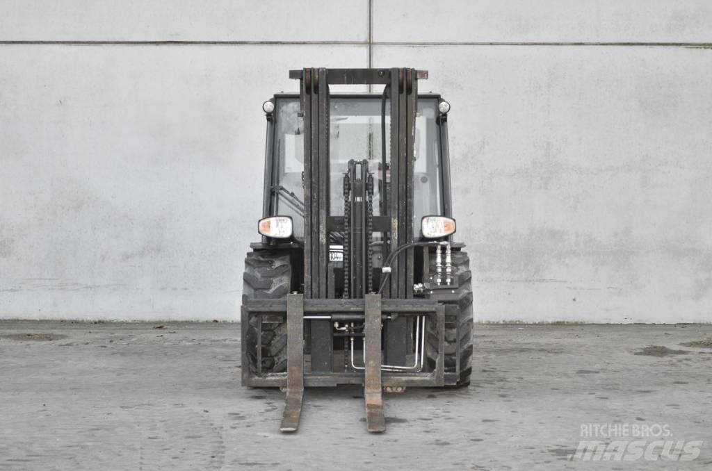 Manitou MC 30-4 Carrelli elevatori diesel