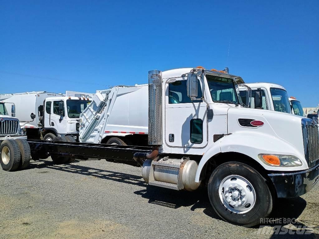 Peterbilt 335 Camion dei rifiuti