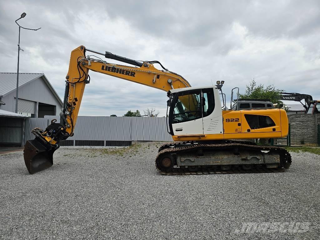 Liebherr R 922 Escavatori cingolati