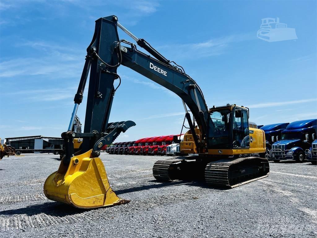 DEERE 210G LC Escavatori cingolati