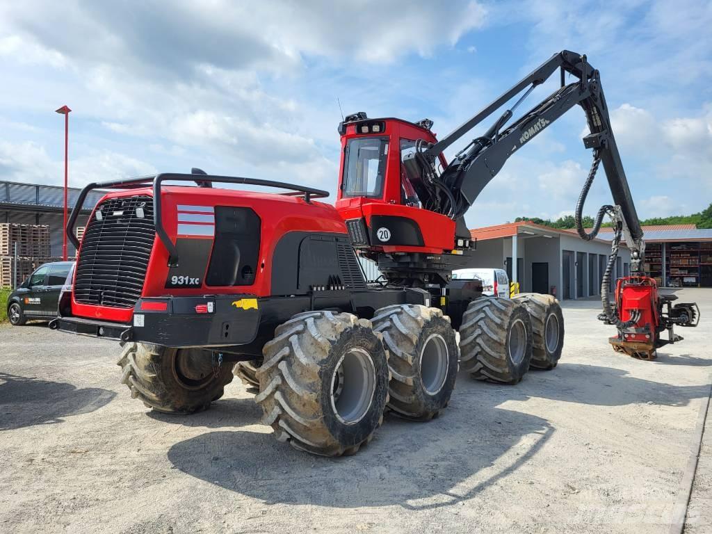 Komatsu 931 XC Abbattitrici, Disboscatrici