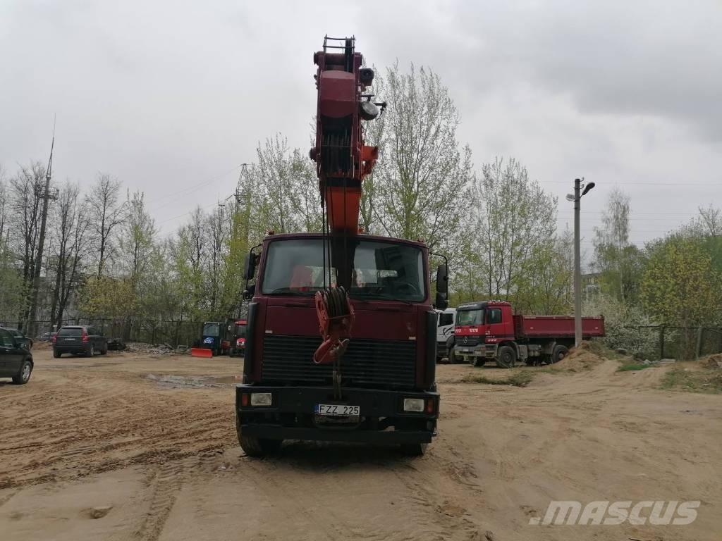  MAZ.   KS-3579 15t.//22m. Gru per tutti i terreni