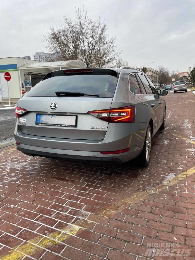 Skoda Superb Auto