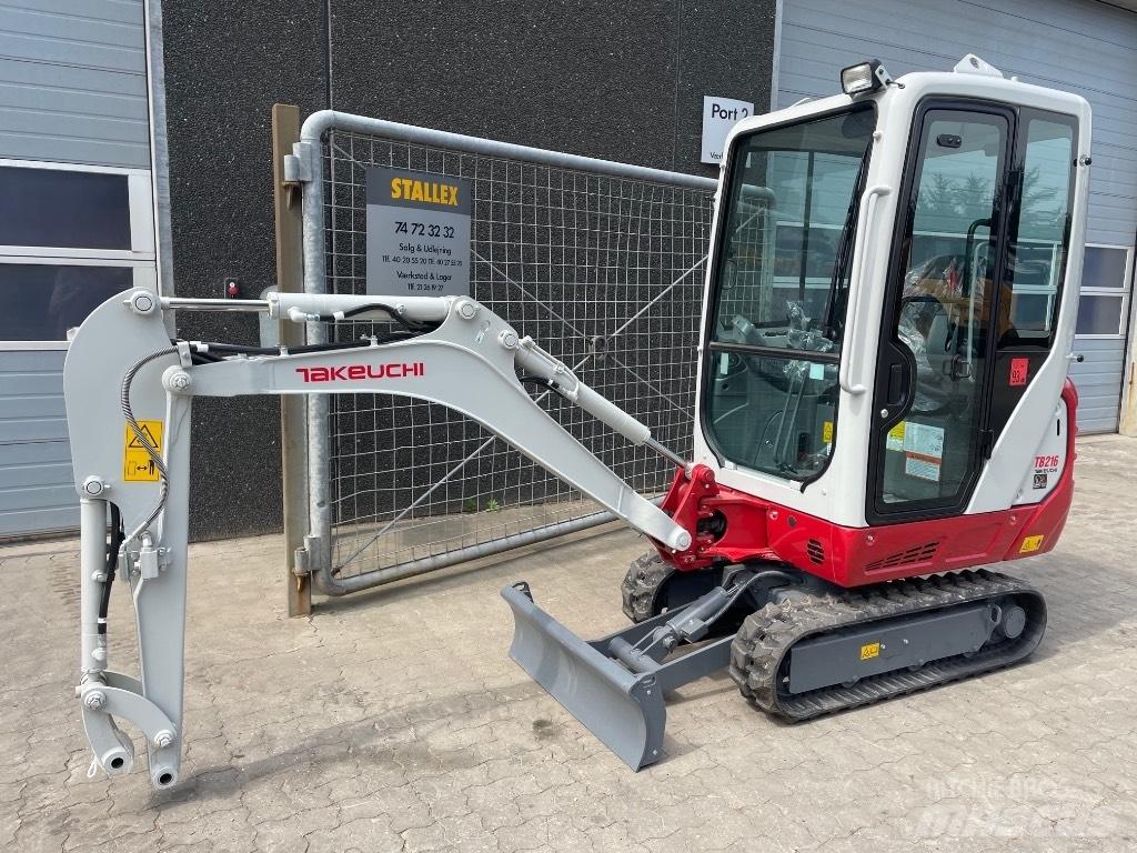 Takeuchi TB216 Miniescavatori
