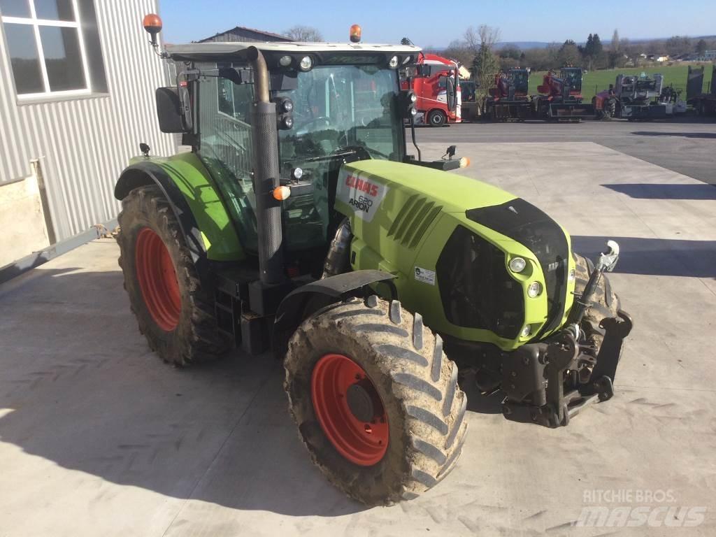 CLAAS ARION 620 Trattori