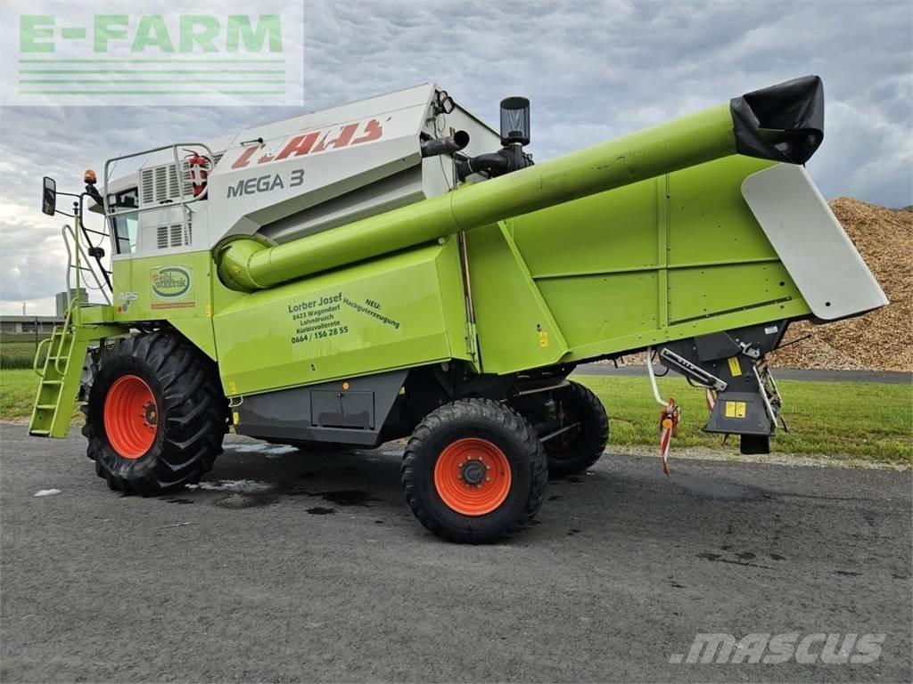 CLAAS Mega 370 Mietitrebbiatrici