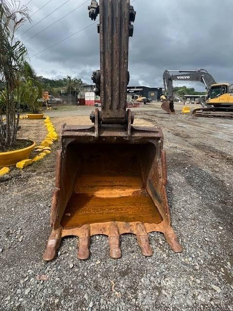 Volvo EC 220 D Escavatori cingolati