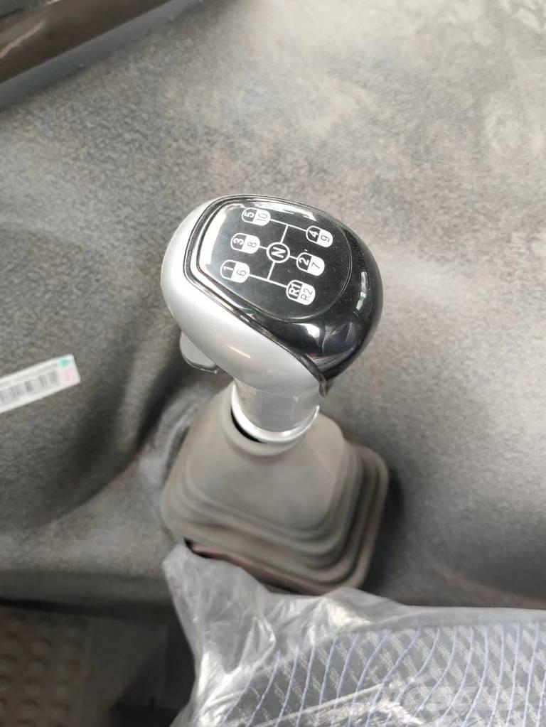 Howo 371 8x4 Camion ribaltabili