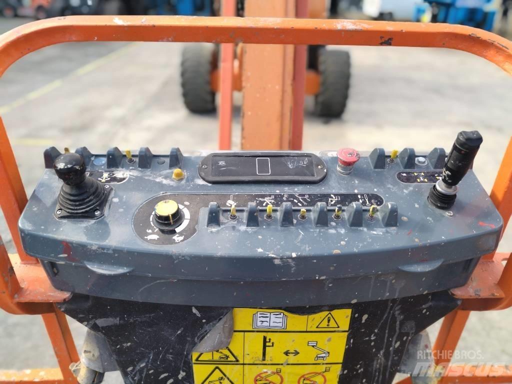 JLG 800 AJ Piattaforme a braccio articolato