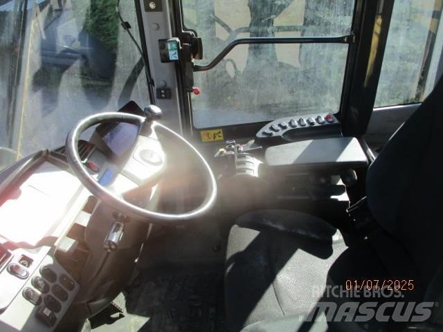 Komatsu WA 380 Pale gommate