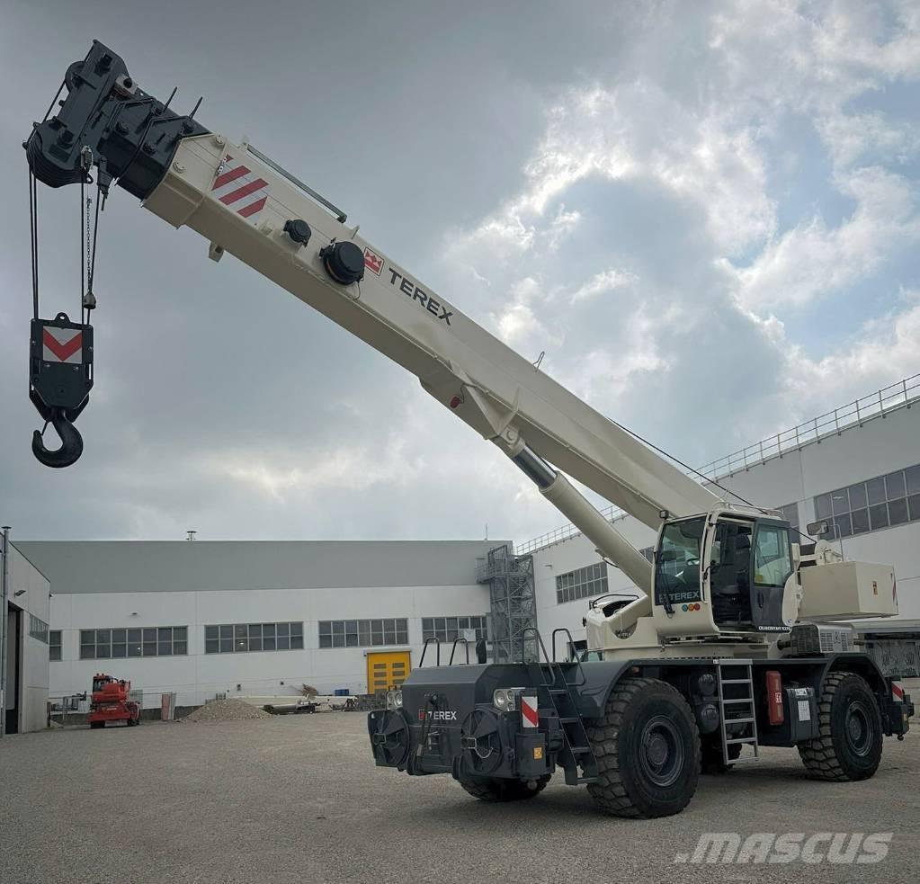 Terex Quadstar 1075 Gru per terreni difficili