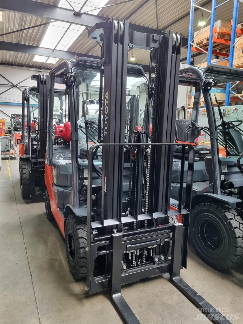Toyota 02-8FGF18 Carrelli elevatori GPL