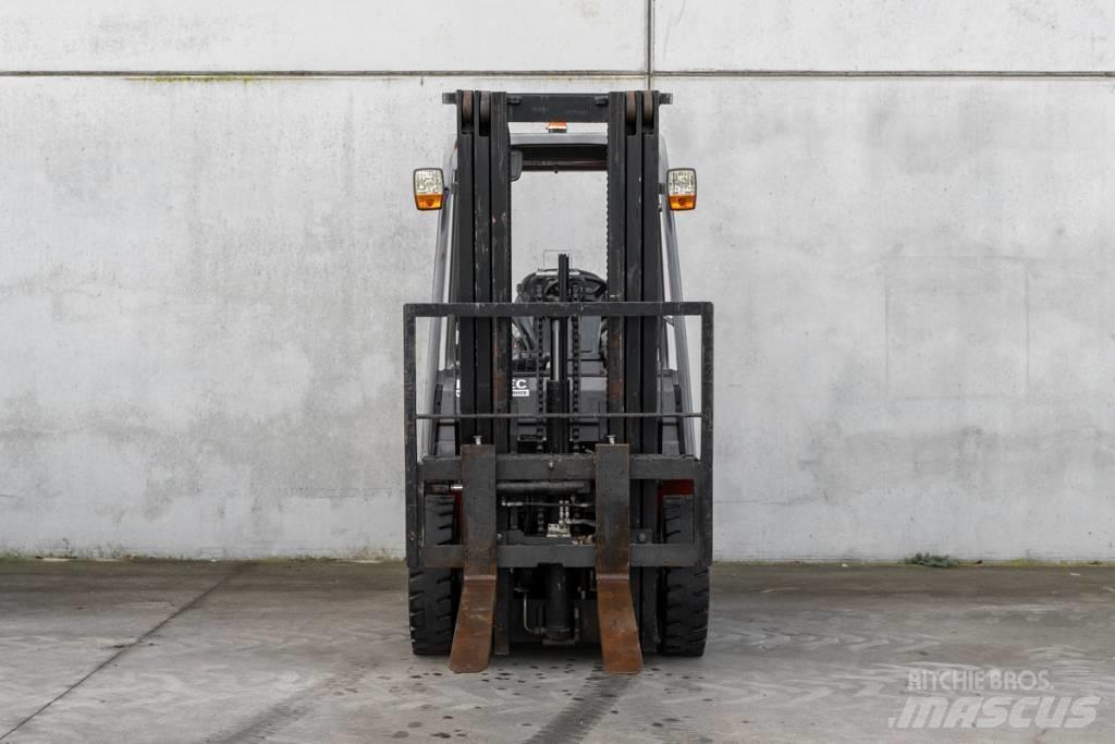Manitou MI 25 D Carrelli elevatori diesel