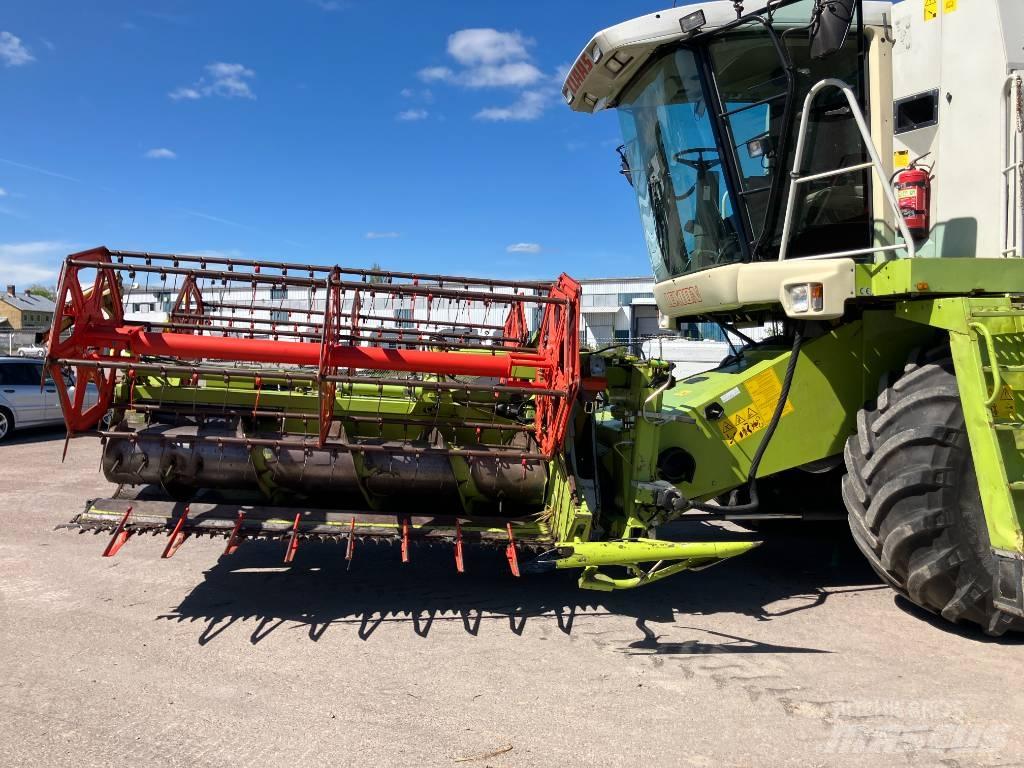 CLAAS Lexion 420 Mietitrebbiatrici