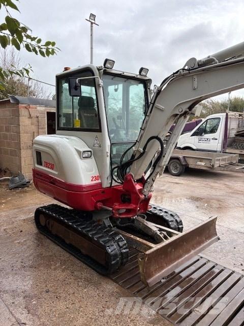Takeuchi TB 230 Miniescavatori
