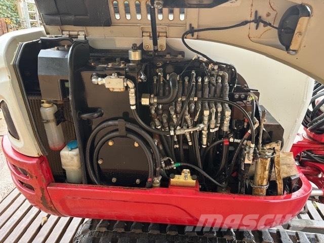 Takeuchi TB 230 Miniescavatori
