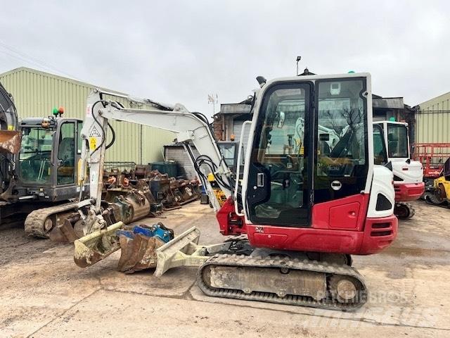 Takeuchi TB 230 Miniescavatori