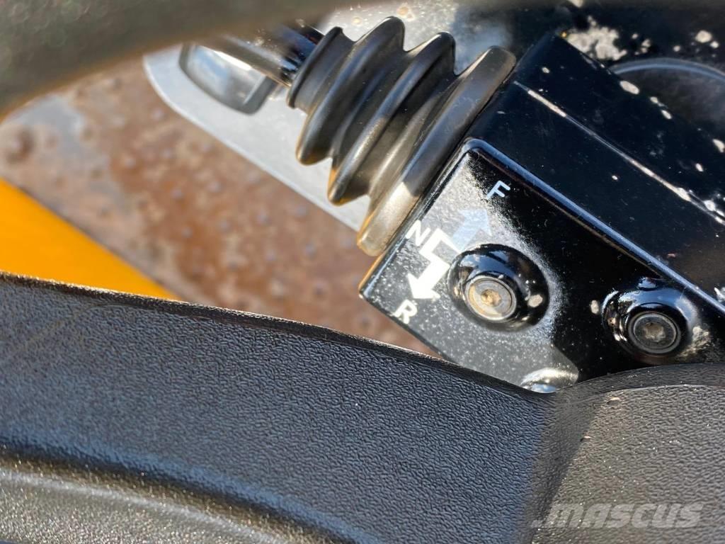 JCB 3 T-2 Mini dumper