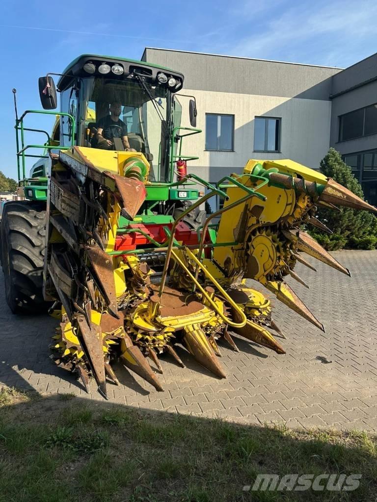 John Deere 7300 Trince semoventi