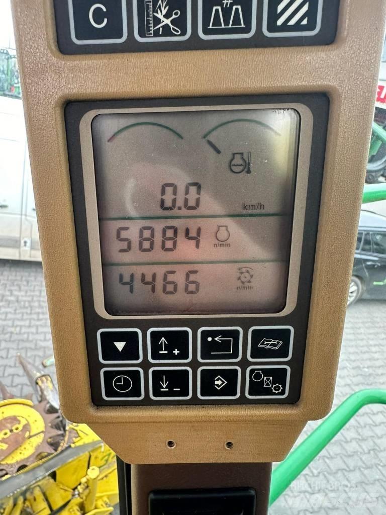 John Deere 7300 Trince semoventi