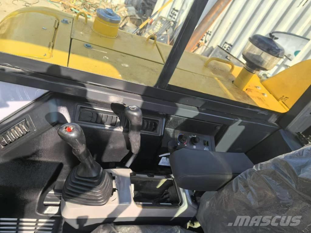 Komatsu PC 58 Escavatori cingolati