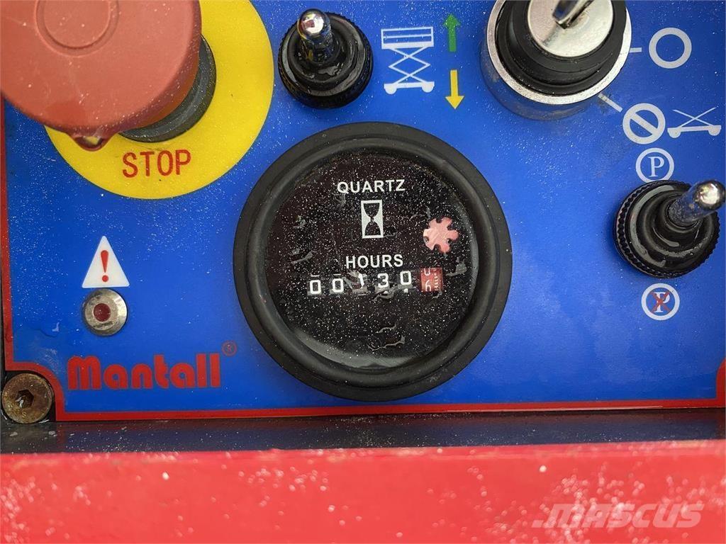 Mantall XE120W Piattaforme a pantografo