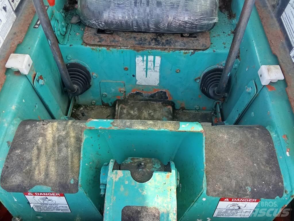 Bobcat 753 Miniescavatori