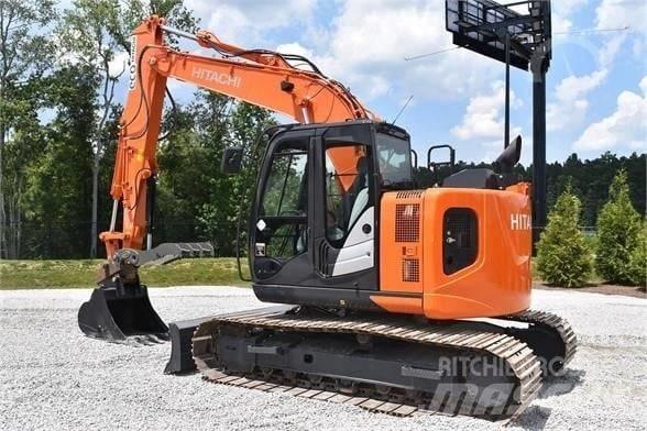 Hitachi ZX 135 Escavatori cingolati