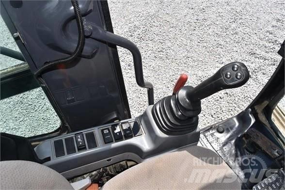 Hitachi ZX 135 Escavatori cingolati