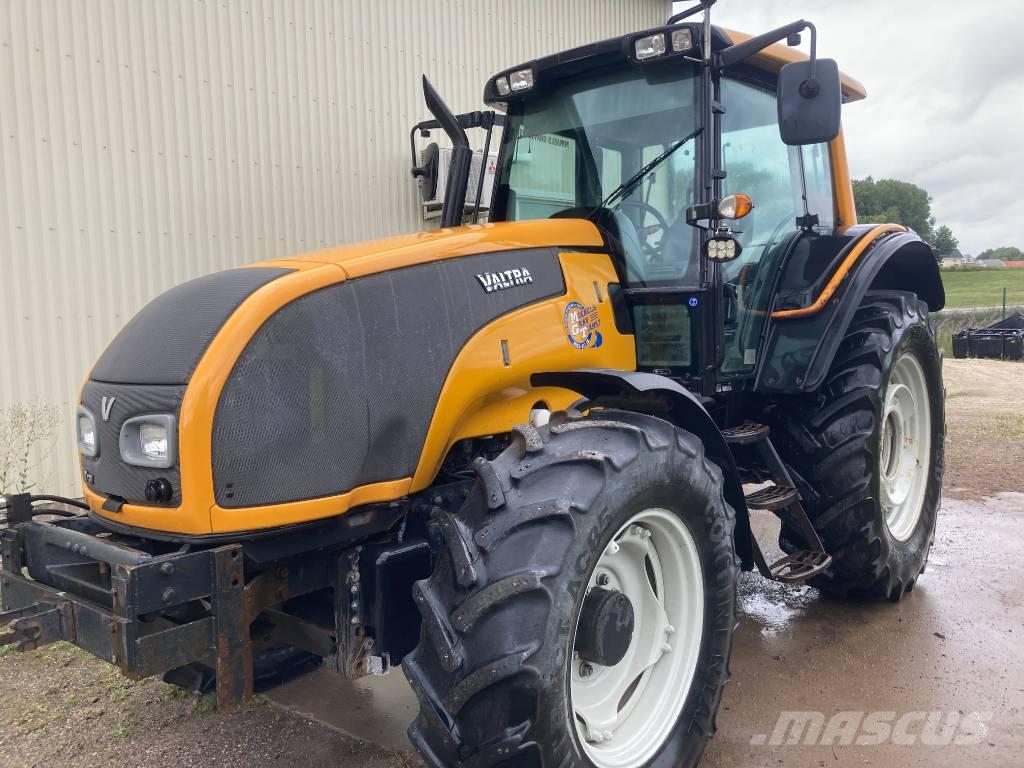 Valtra T 131 Trattori